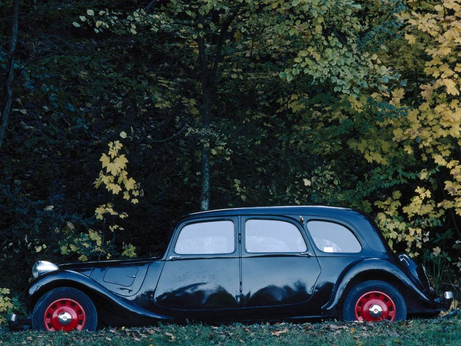  Citroen Traction Avant Combi 1935 года  (фото 2 из 4)